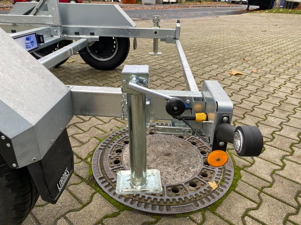 Кабельный транспортер Vermietung / Kabelanhänger 3500KG E-Winde / Nutzlast 2825KG / Kabeltrommel-Anhänger / Glasfaser/ 1 Monat: фото 10 Кабельный транспортер Vermietung / Kabelanhänger 3500KG E-Winde / Nutzlast 2825KG / Kabeltrommel-Anhänger / Glasfaser/ 1 Monat: фото 10