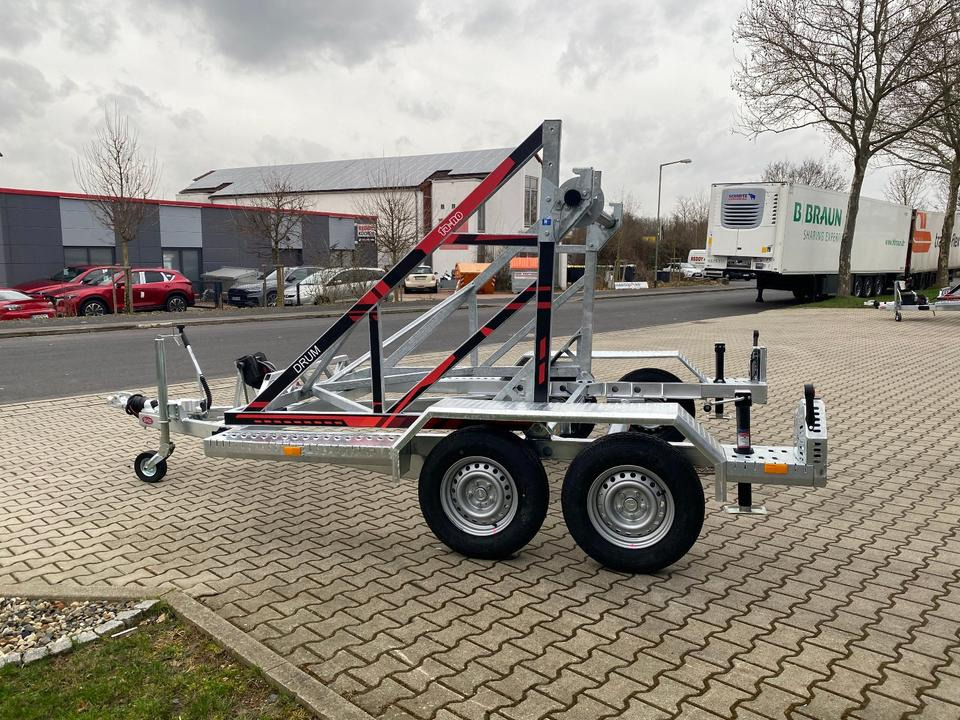 Vermietung / Kabelanhänger 3500KG / Nutzlast 2766KG / Kabeltrommel-Anhänger / Glasfaser/ 1 Woche - Кабельный транспортер: фото 4 Vermietung / Kabelanhänger 3500KG / Nutzlast 2766KG / Kabeltrommel-Anhänger / Glasfaser/ 1 Woche - Кабельный транспортер: фото 4