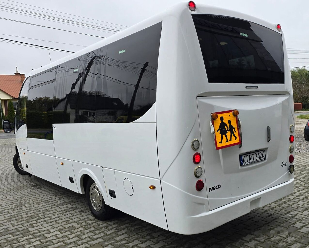 Городской автобус IVECO FIRST - AIRCO + WEBASTO + 29 PLACE - EURO VI: фото 22