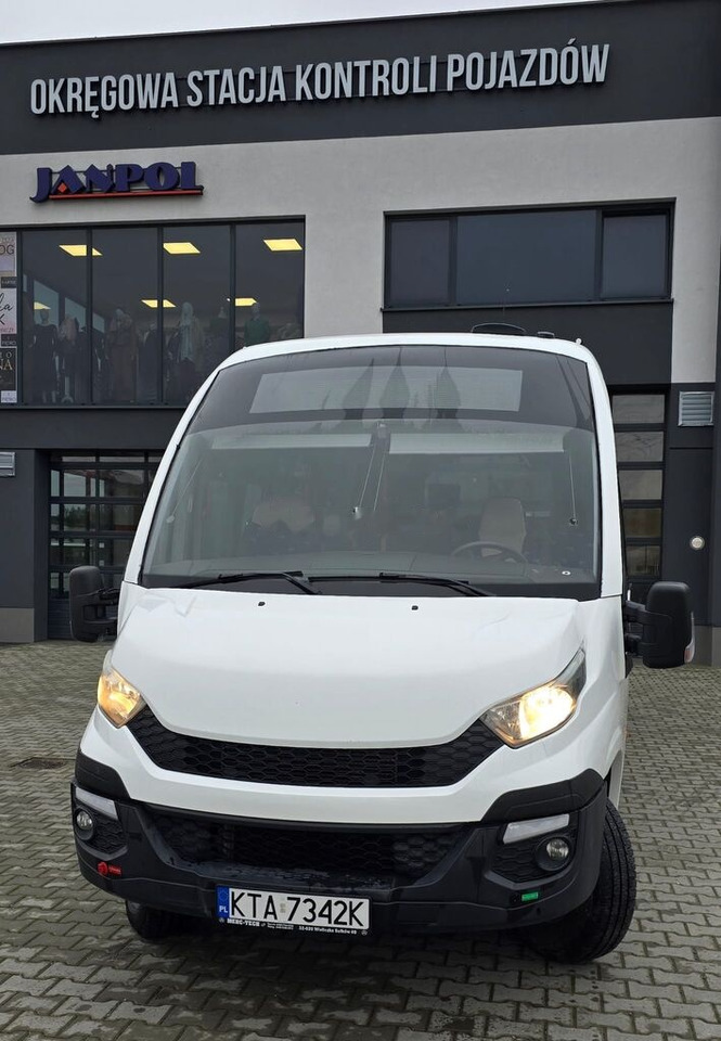 Городской автобус IVECO FIRST - AIRCO + WEBASTO + 29 PLACE - EURO VI: фото 23