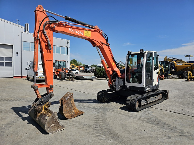 KUBOTA KX080-3 - Мини-экскаватор: фото 1 KUBOTA KX080-3 - Мини-экскаватор: фото 1