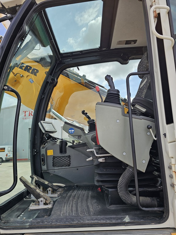 Перегружатель LIEBHERR LH22M: фото 10