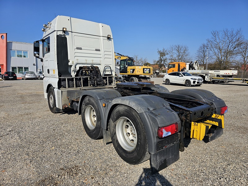 MAN TGX33.540 6x4 - Тягач: фото 3 MAN TGX33.540 6x4 - Тягач: фото 3