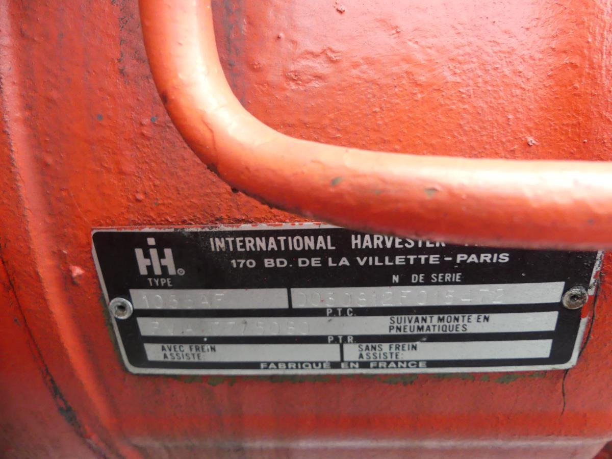 Трактор International 1055A: фото 31