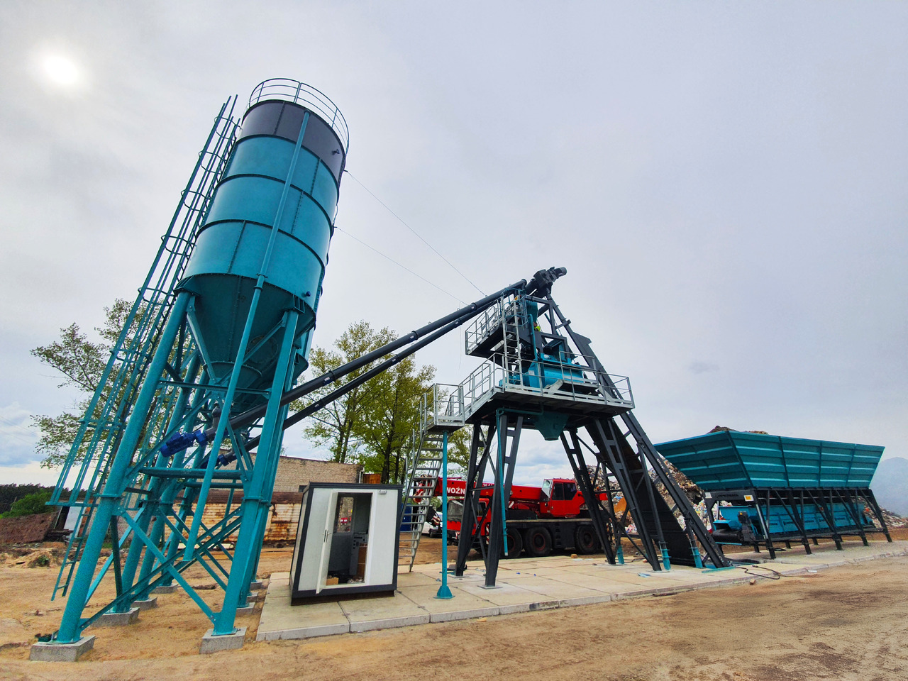 Constmach 100 m³/h Compact Concrete Batching Plant - Бетонный завод: фото 3 Constmach 100 m³/h Compact Concrete Batching Plant - Бетонный завод: фото 3