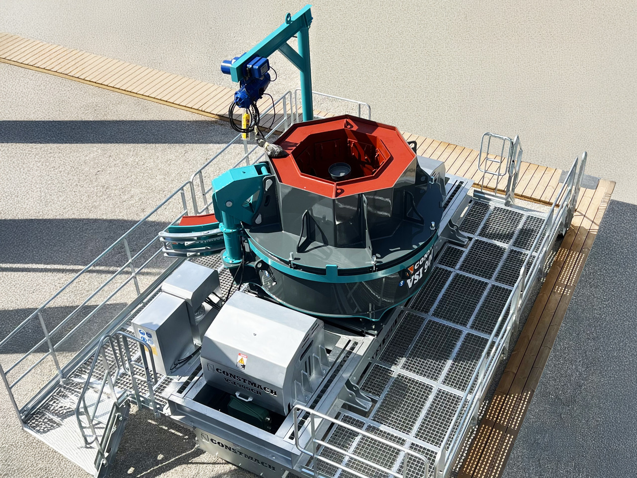 Constmach Concasseur à Percussion à Axe Vertical d'une Capacité de 65 à 400 T/H - Ударная дробилка: фото 1 Constmach Concasseur à Percussion à Axe Vertical d'une Capacité de 65 à 400 T/H - Ударная дробилка: фото 1