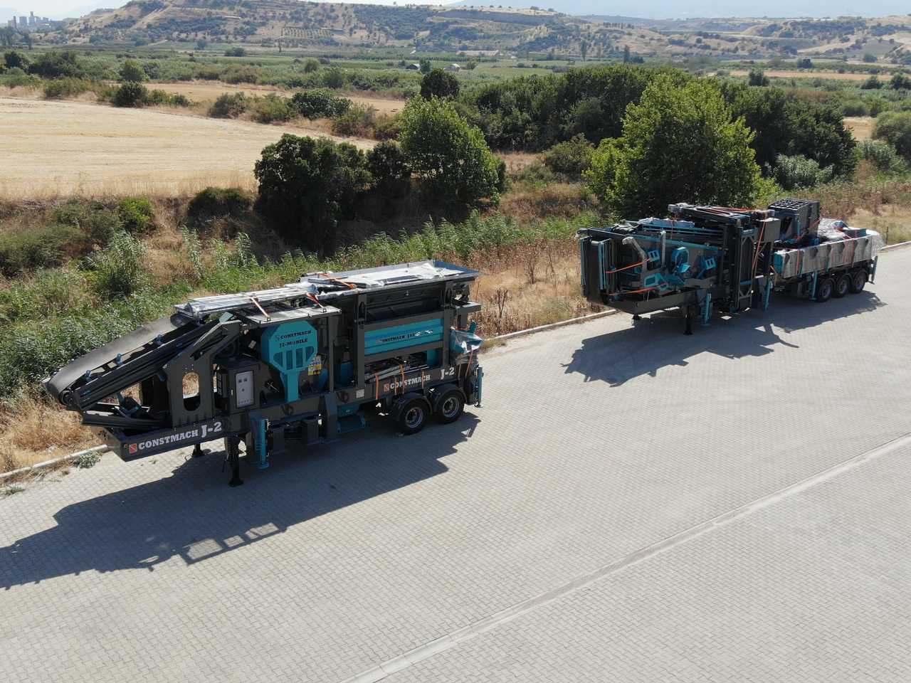 Constmach Installation Mobile De Concassage Et De Criblage À Impact D'une Capacité De 150 À 200 Tonnes - Мобильная дробилка: фото 2 Constmach Installation Mobile De Concassage Et De Criblage À Impact D'une Capacité De 150 À 200 Tonnes - Мобильная дробилка: фото 2