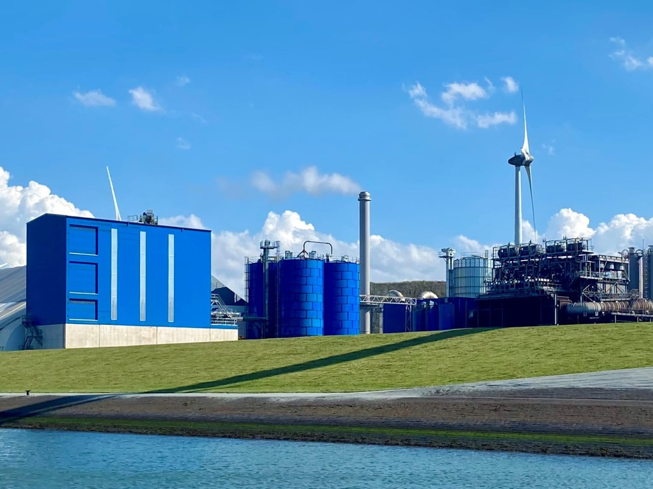 Constmach Zement Silo mit 1000 Tonnen Kapazität - Силос для цемента: фото 1 Constmach Zement Silo mit 1000 Tonnen Kapazität - Силос для цемента: фото 1