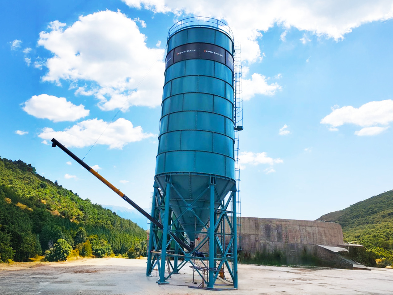 Constmach Zement Silo mit 500 Tonnen Kapazität - Силос для цемента: фото 1 Constmach Zement Silo mit 500 Tonnen Kapazität - Силос для цемента: фото 1