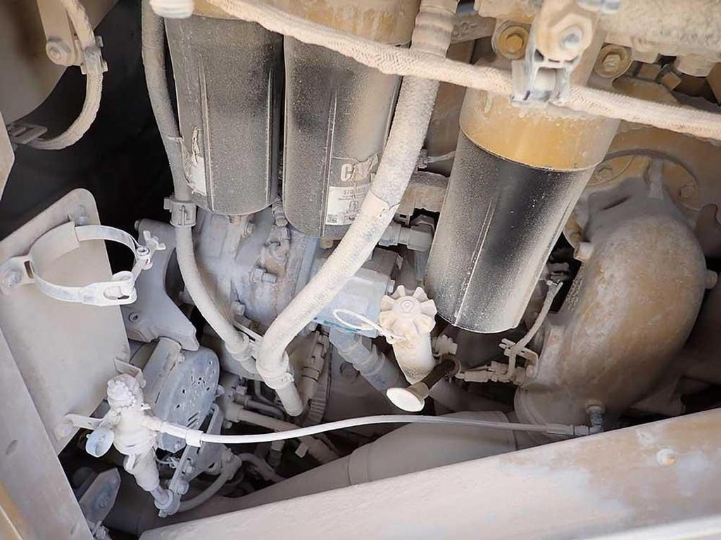 Колёсный погрузчик CAT 988K: фото 31 Колёсный погрузчик CAT 988K: фото 31