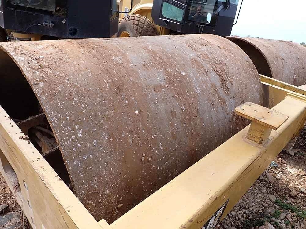 Виброплита CAT CS64B: фото 24 Виброплита CAT CS64B: фото 24