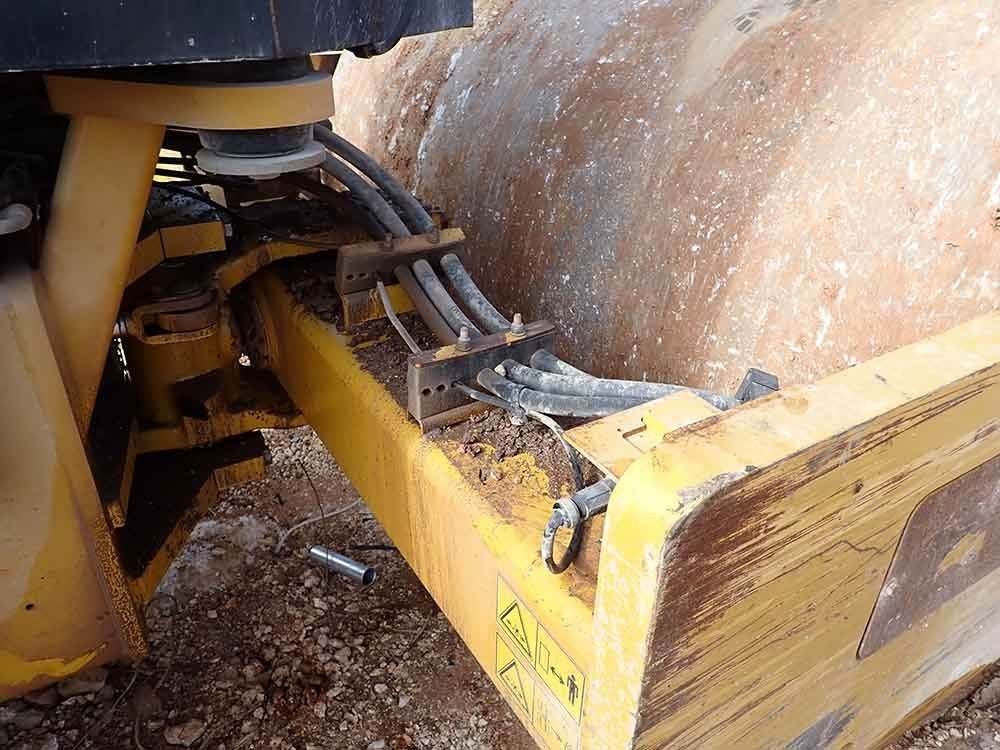 Виброплита CAT CS64B: фото 28 Виброплита CAT CS64B: фото 28