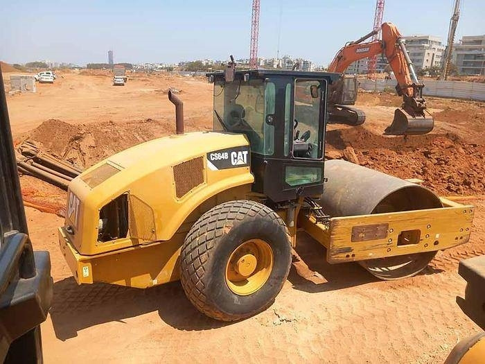 Виброплита CAT CS64B: фото 7 Виброплита CAT CS64B: фото 7