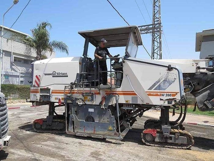 Wirtgen W200 - Дорожная фреза: фото 3 Wirtgen W200 - Дорожная фреза: фото 3