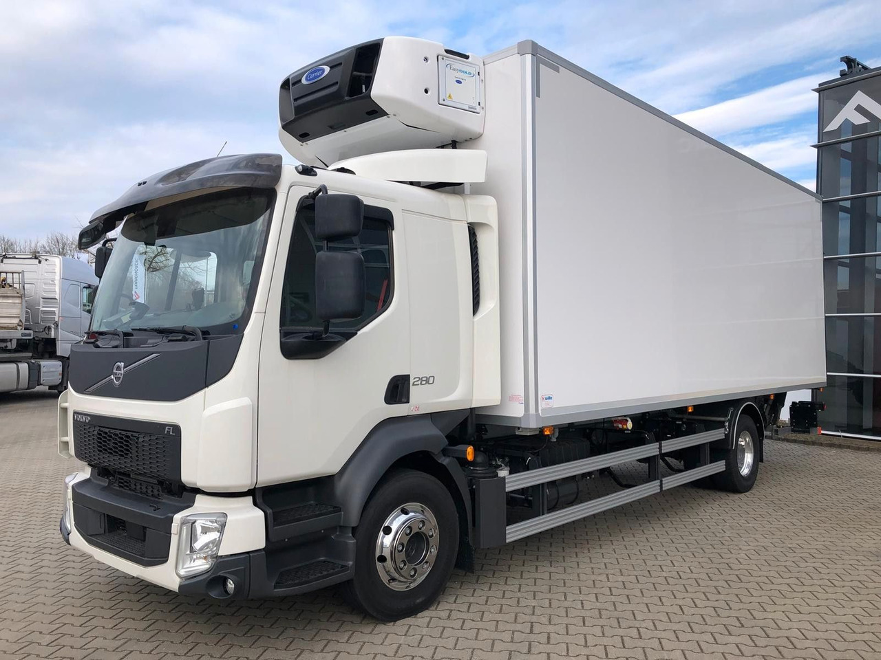 Volvo FL16.280 VollLuft*LBW *Carrier Supra850*a.Miete - Рефрижератор: фото 2 Volvo FL16.280 VollLuft*LBW *Carrier Supra850*a.Miete - Рефрижератор: фото 2