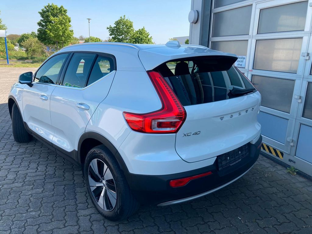 Volvo XC 40 T4 Insc. Expr. Recharge Plug-In Hyb. 2WD - Внедорожник: фото 3 Volvo XC 40 T4 Insc. Expr. Recharge Plug-In Hyb. 2WD - Внедорожник: фото 3