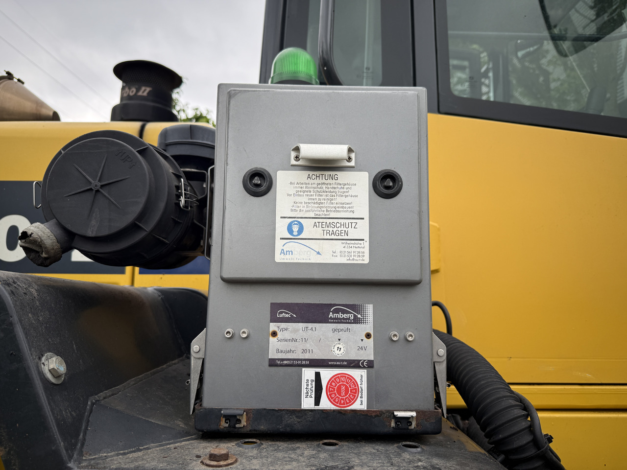 Колёсный погрузчик KOMATSU WA200PZ-6: фото 9 Колёсный погрузчик KOMATSU WA200PZ-6: фото 9