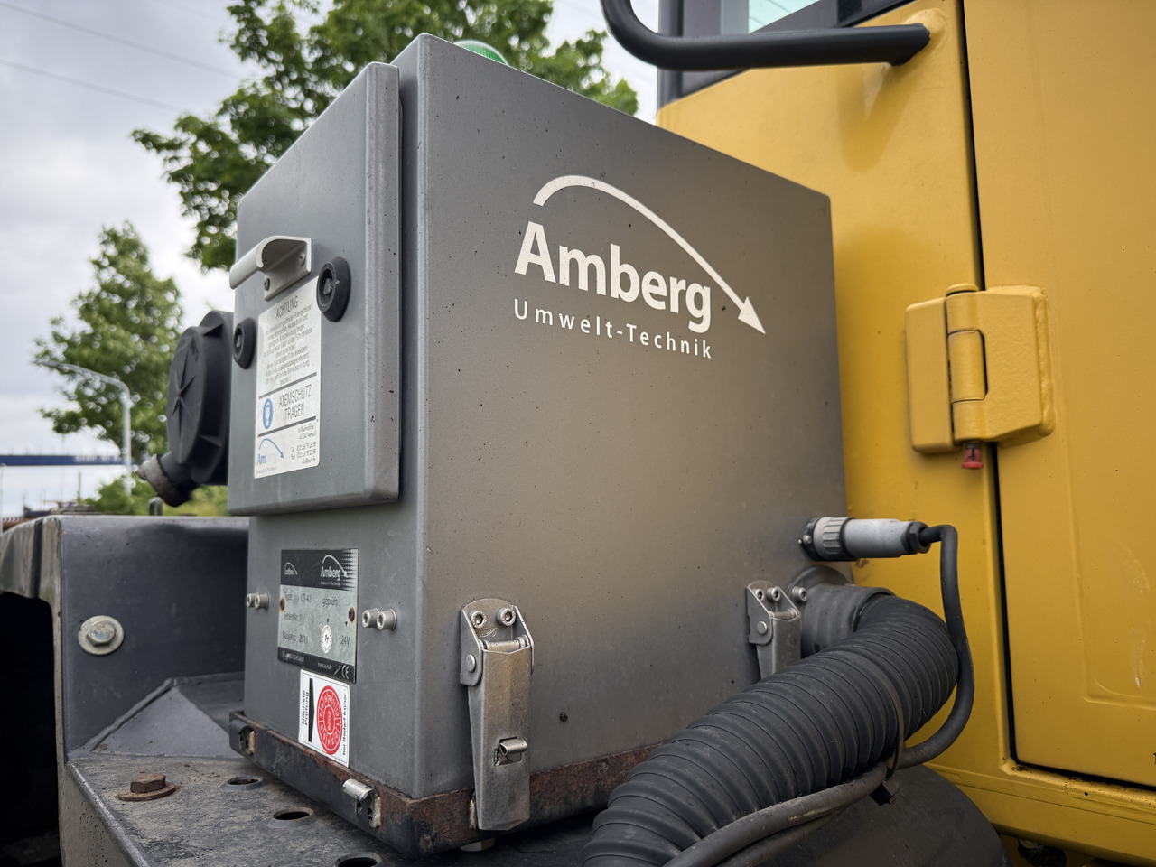 Колёсный погрузчик KOMATSU WA200PZ-6: фото 10 Колёсный погрузчик KOMATSU WA200PZ-6: фото 10