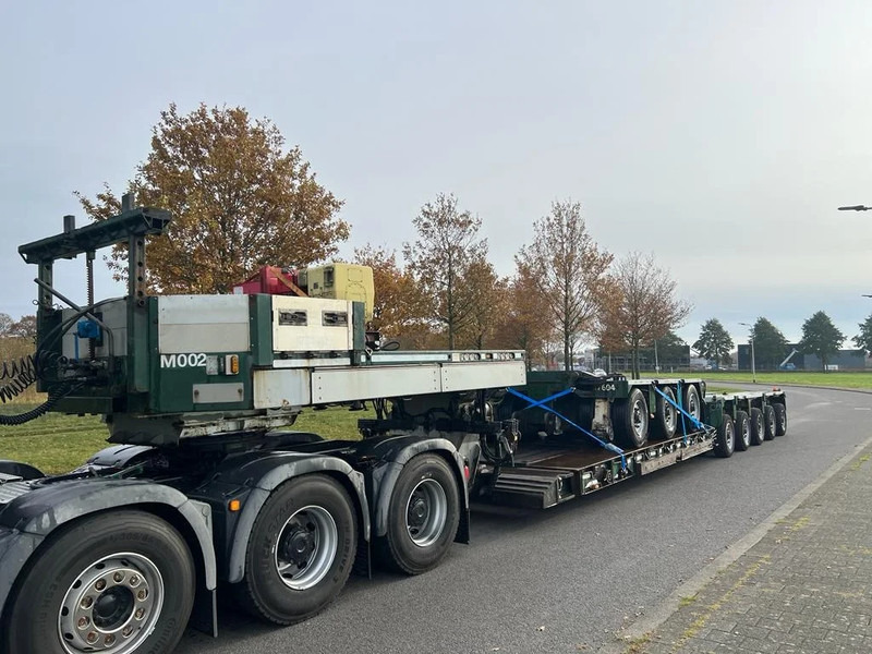 Goldhofer THP XLE 8 (3+5 low loader) - Низкорамный полуприцеп: фото 1 Goldhofer THP XLE 8 (3+5 low loader) - Низкорамный полуприцеп: фото 1