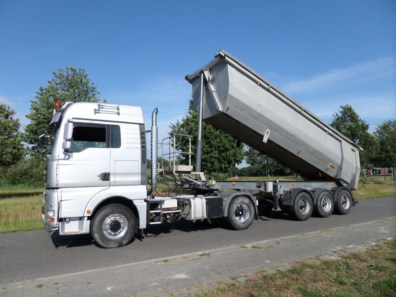 MAN TGA 18.440 4x4 - Тягач: фото 2 MAN TGA 18.440 4x4 - Тягач: фото 2