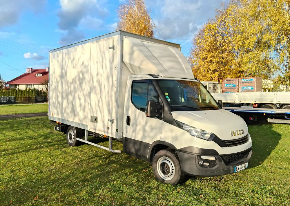 Iveco Daily 35S16 - Фургон с закрытым кузовом: фото 1 Iveco Daily 35S16 - Фургон с закрытым кузовом: фото 1