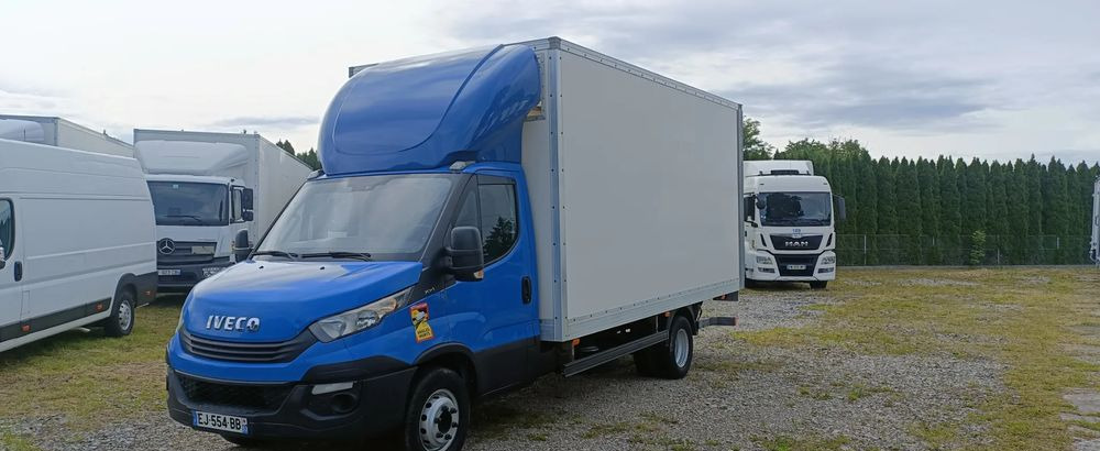 Iveco Daily 70C18 - Грузовик с закрытым кузовом: фото 3 Iveco Daily 70C18 - Грузовик с закрытым кузовом: фото 3