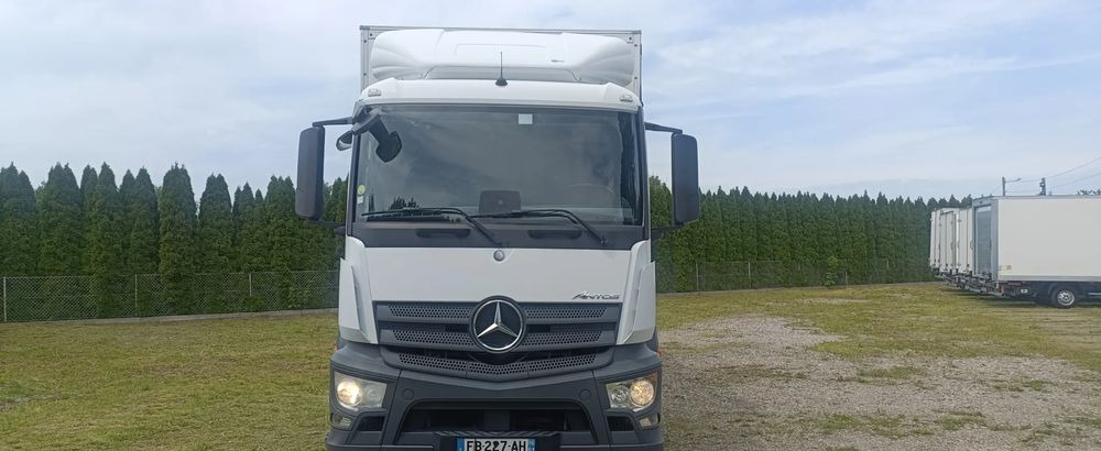 Mercedes-Benz Antos - Рефрижератор: фото 2 Mercedes-Benz Antos - Рефрижератор: фото 2