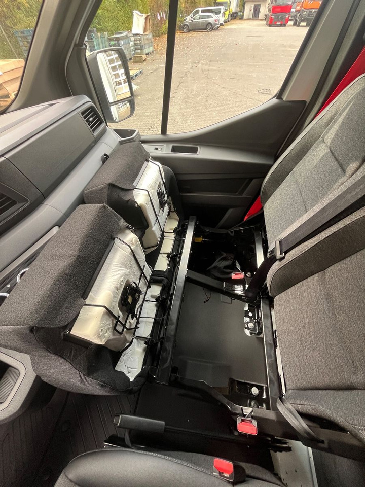 Фургон с закрытым кузовом Renault MASTER MIT HUMBAUR KOFFERAUFBAU: фото 23 Фургон с закрытым кузовом Renault MASTER MIT HUMBAUR KOFFERAUFBAU: фото 23