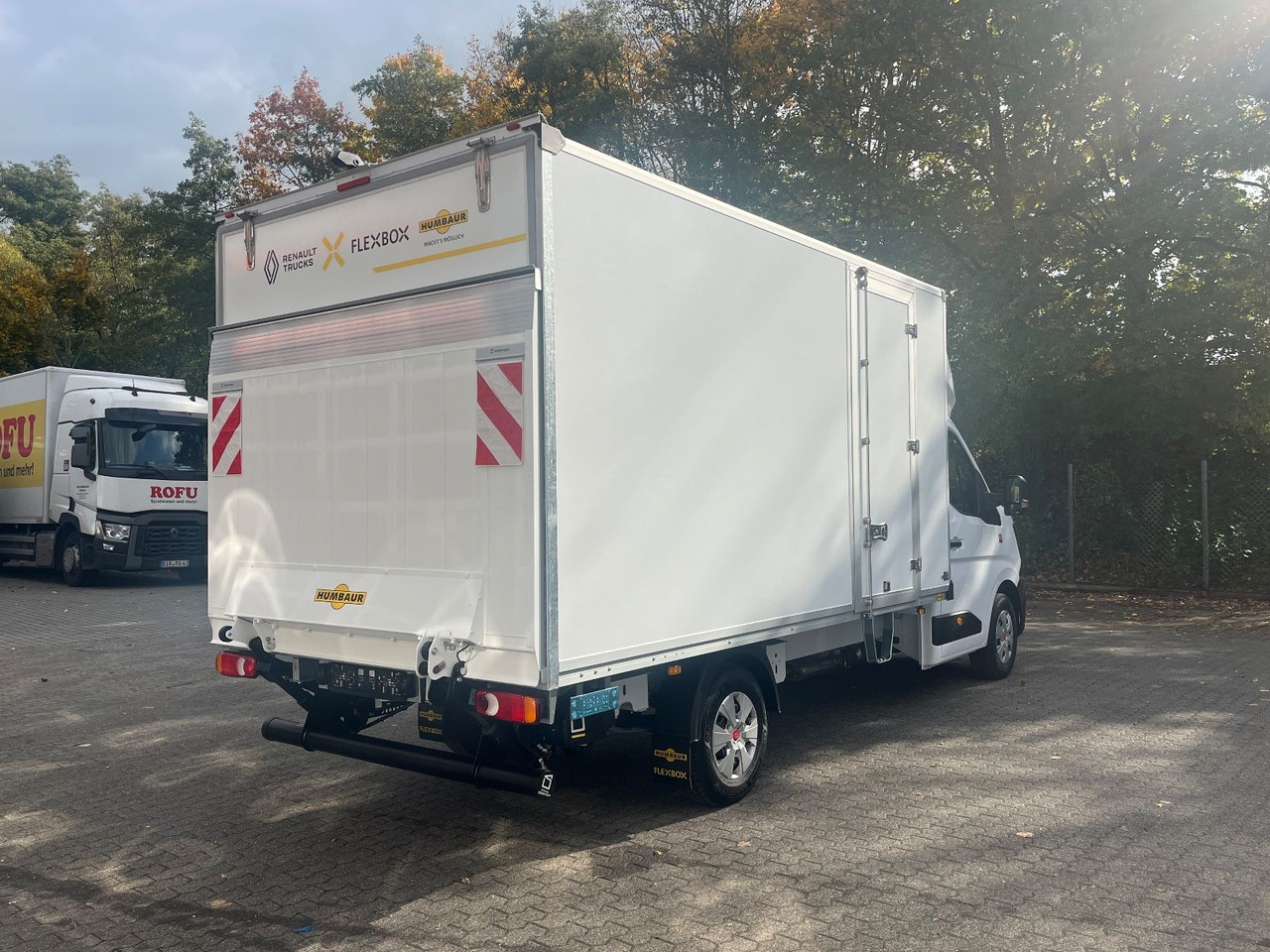 Фургон с закрытым кузовом Renault MASTER MIT HUMBAUR KOFFERAUFBAU: фото 7 Фургон с закрытым кузовом Renault MASTER MIT HUMBAUR KOFFERAUFBAU: фото 7