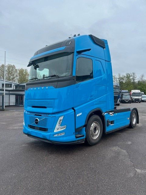 Volvo FH500 AERO 4x2T Retarder/Nebenantrieb - Тягач: фото 1 Volvo FH500 AERO 4x2T Retarder/Nebenantrieb - Тягач: фото 1