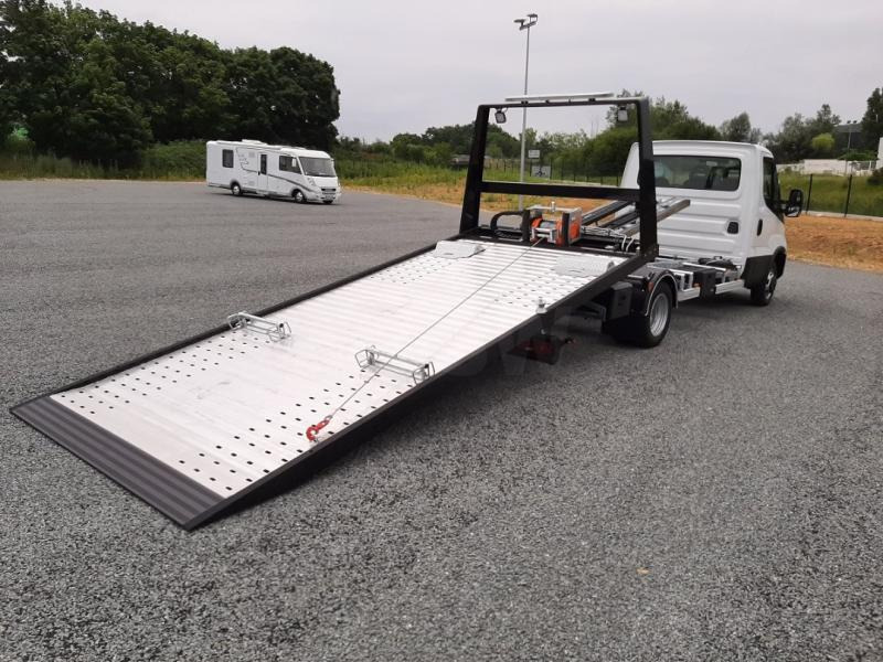 Iveco Daily 35C18 в лизинг Iveco Daily 35C18: фото 8