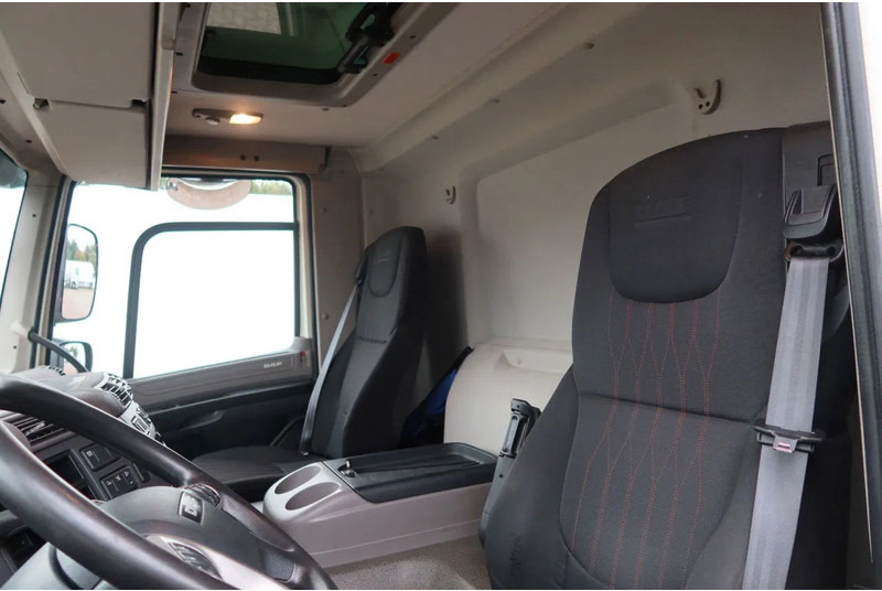 DAF CF 290 Bakwagen+Klep Dhollandia 1500 kg - Грузовик с закрытым кузовом: фото 5 DAF CF 290 Bakwagen+Klep Dhollandia 1500 kg - Грузовик с закрытым кузовом: фото 5
