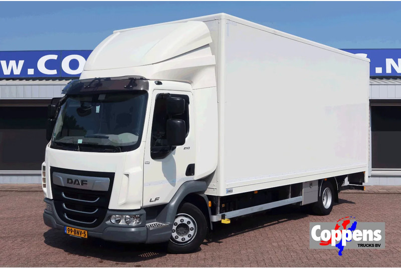 DAF LF 210 Bakwagen + Dhollandia klep 1500 kg - Грузовик с закрытым кузовом: фото 1 DAF LF 210 Bakwagen + Dhollandia klep 1500 kg - Грузовик с закрытым кузовом: фото 1