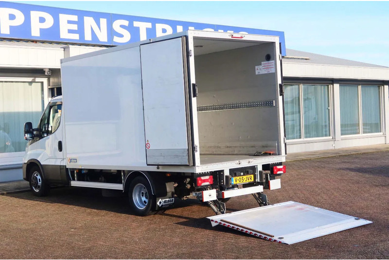 Iveco Daily 35C16 Carrier Xarios 350 Koel+Vries+verwarmen + stekker 220 volt, Dhollandia 750 kg klep - Фургон-рефрижератор: фото 4 Iveco Daily 35C16 Carrier Xarios 350 Koel+Vries+verwarmen + stekker 220 volt, Dhollandia 750 kg klep - Фургон-рефрижератор: фото 4