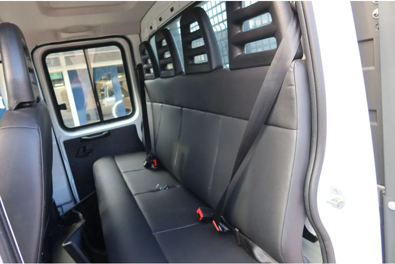 Iveco Daily 35C16 HI Matic Dubbele cabine open 7 persoons uitvoering. Dubbel lucht achter as. 3.0 L motor - Малотоннажный бортовой грузовик, Грузопассажирский фургон: фото 5 Iveco Daily 35C16 HI Matic Dubbele cabine open 7 persoons uitvoering. Dubbel lucht achter as. 3.0 L motor - Малотоннажный бортовой грузовик, Грузопассажирский фургон: фото 5