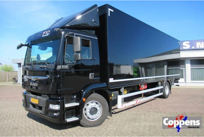 MAN TGM 15.250 Bak + klep E6 - Грузовик с закрытым кузовом: фото 1 MAN TGM 15.250 Bak + klep E6 - Грузовик с закрытым кузовом: фото 1