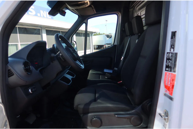 Mercedes-Benz 317CDI 317 CDI L2/H2 Automaat - Фургон-рефрижератор: фото 5 Mercedes-Benz 317CDI 317 CDI L2/H2 Automaat - Фургон-рефрижератор: фото 5