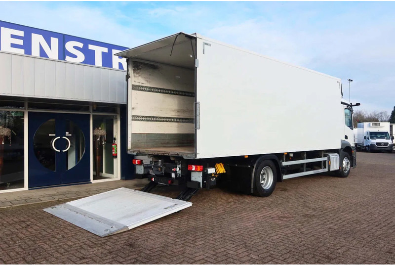Mercedes-Benz Actros 1840 L Bkawagen+ BAR klep 2.000kg met Gesioleerde bak - Грузовик с закрытым кузовом: фото 4 Mercedes-Benz Actros 1840 L Bkawagen+ BAR klep 2.000kg met Gesioleerde bak - Грузовик с закрытым кузовом: фото 4