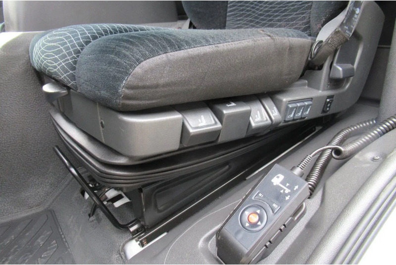 Грузовик с закрытым кузовом Mercedes-Benz Atego Bak + klep Euro 6 1527 L: фото 6