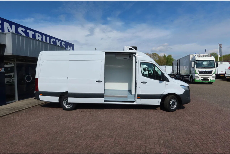 Mercedes-Benz Sprinter 317 CDI Automaat Carrier Koel/Vries/verwarmen L3/H2 - Фургон-рефрижератор: фото 3 Mercedes-Benz Sprinter 317 CDI Automaat Carrier Koel/Vries/verwarmen L3/H2 - Фургон-рефрижератор: фото 3