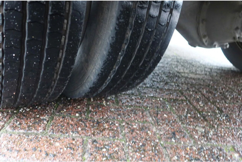 Грузовик с закрытым кузовом Mitsubishi Canter 7 C 18 Bak + klep 1000KG Euro 6: фото 7