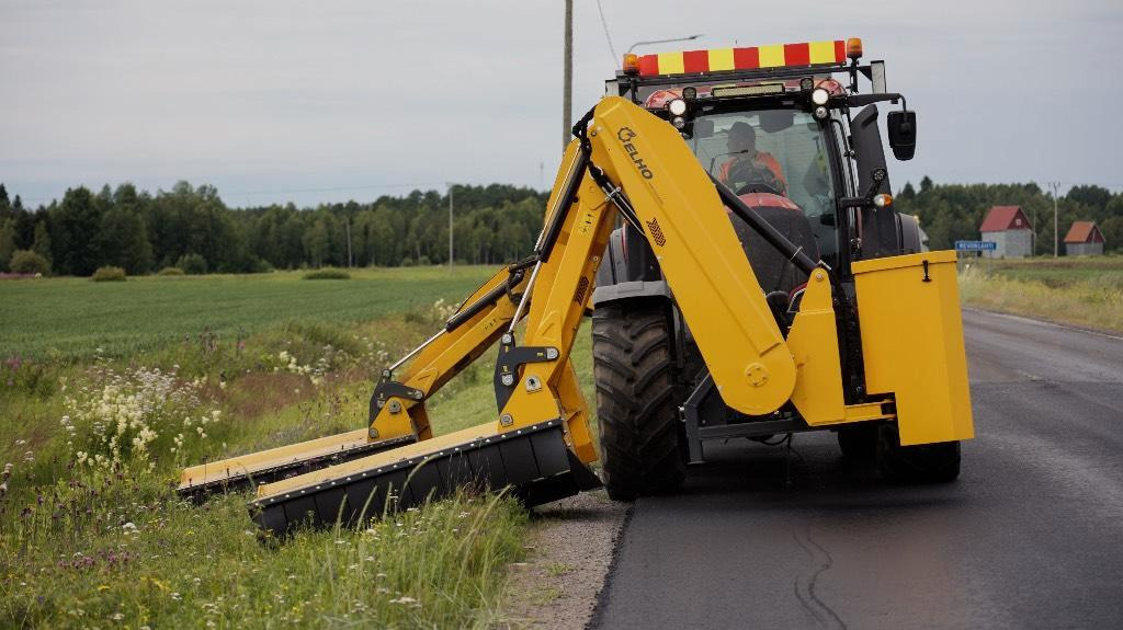 Elho TPM 520 Front klepelarm arm klepelmaaier (bj 2024) - Боковая косилка-измельчитель: фото 1 Elho TPM 520 Front klepelarm arm klepelmaaier (bj 2024) - Боковая косилка-измельчитель: фото 1