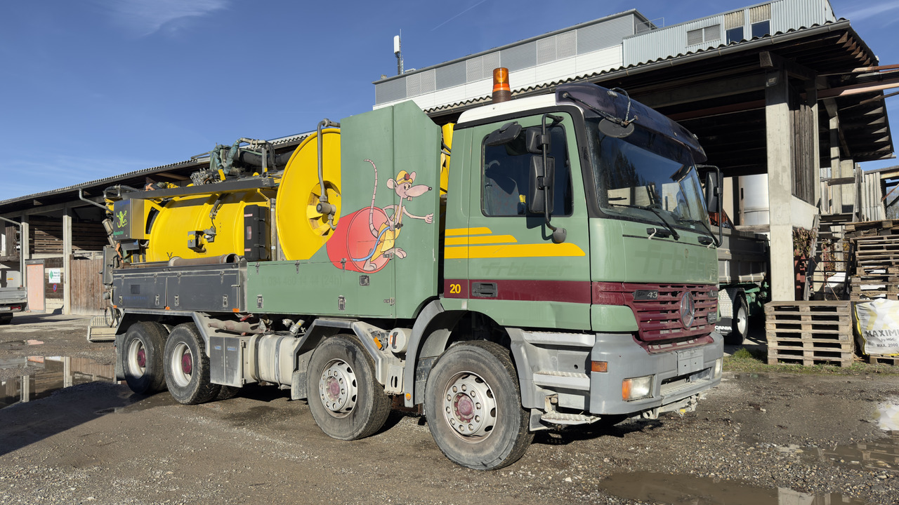 MERCEDES-BENZ Actros 3243 - Грузовик: фото 1 MERCEDES-BENZ Actros 3243 - Грузовик: фото 1