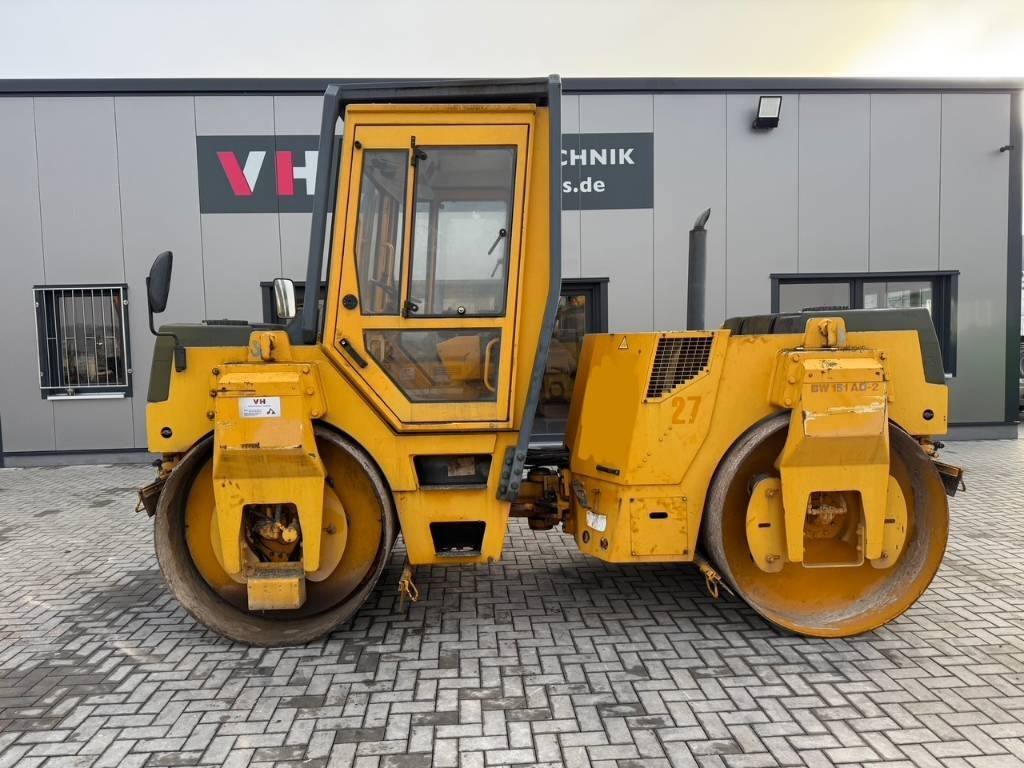 Bomag BW 151 AD-2 - Дорожный каток: фото 1 Bomag BW 151 AD-2 - Дорожный каток: фото 1
