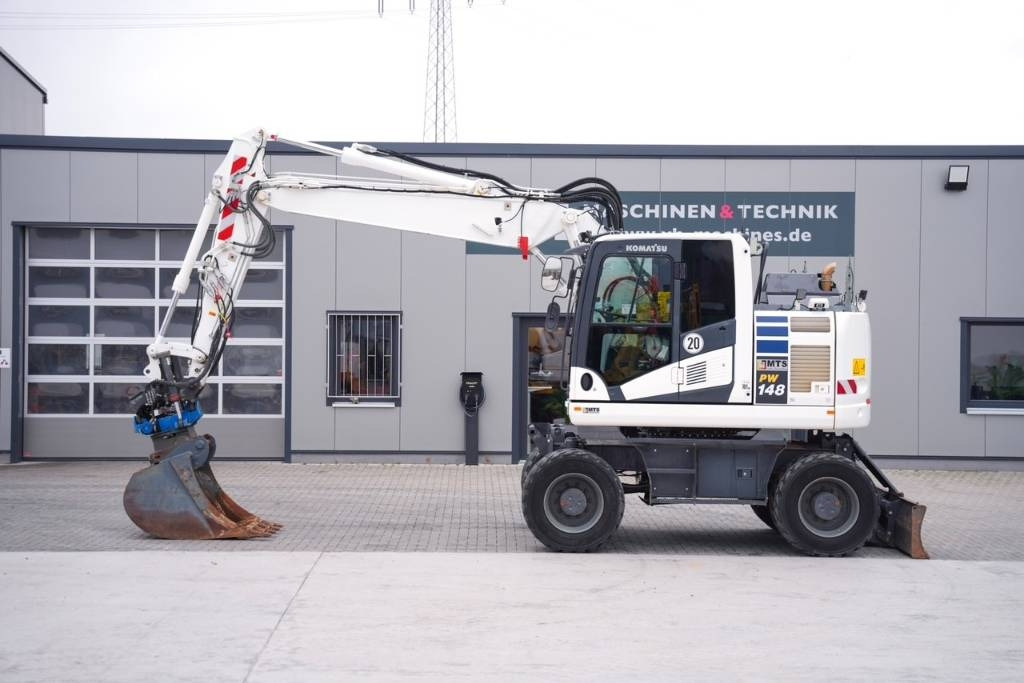 Komatsu PW 148-11 - Колёсный экскаватор: фото 1 Komatsu PW 148-11 - Колёсный экскаватор: фото 1