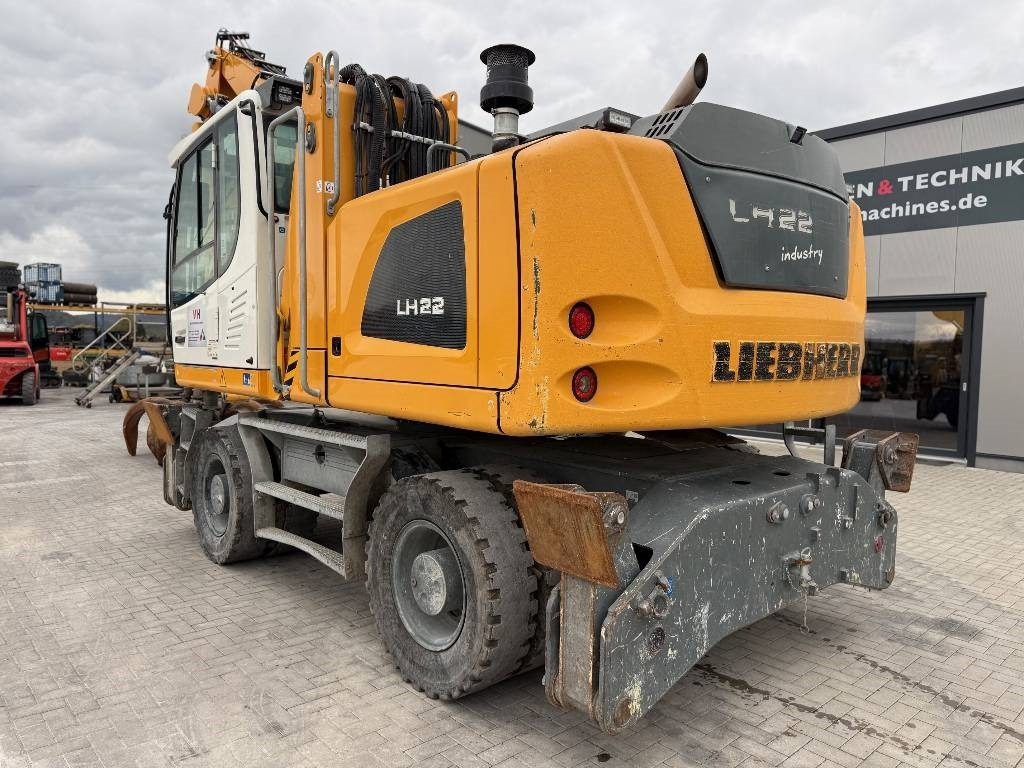 Liebherr LH 22 - Перегружатель: фото 3 Liebherr LH 22 - Перегружатель: фото 3