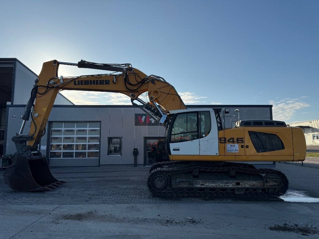 Liebherr R 946 - Гусеничный экскаватор: фото 2 Liebherr R 946 - Гусеничный экскаватор: фото 2