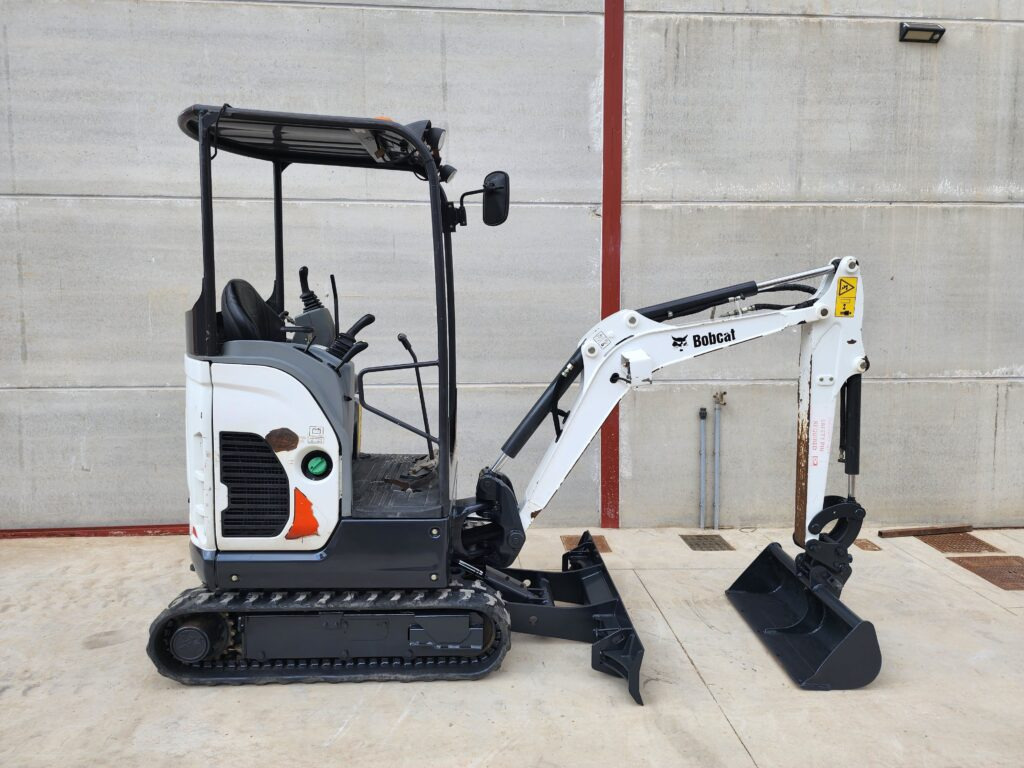 BOBCAT E17Z - Мини-экскаватор: фото 2 BOBCAT E17Z - Мини-экскаватор: фото 2