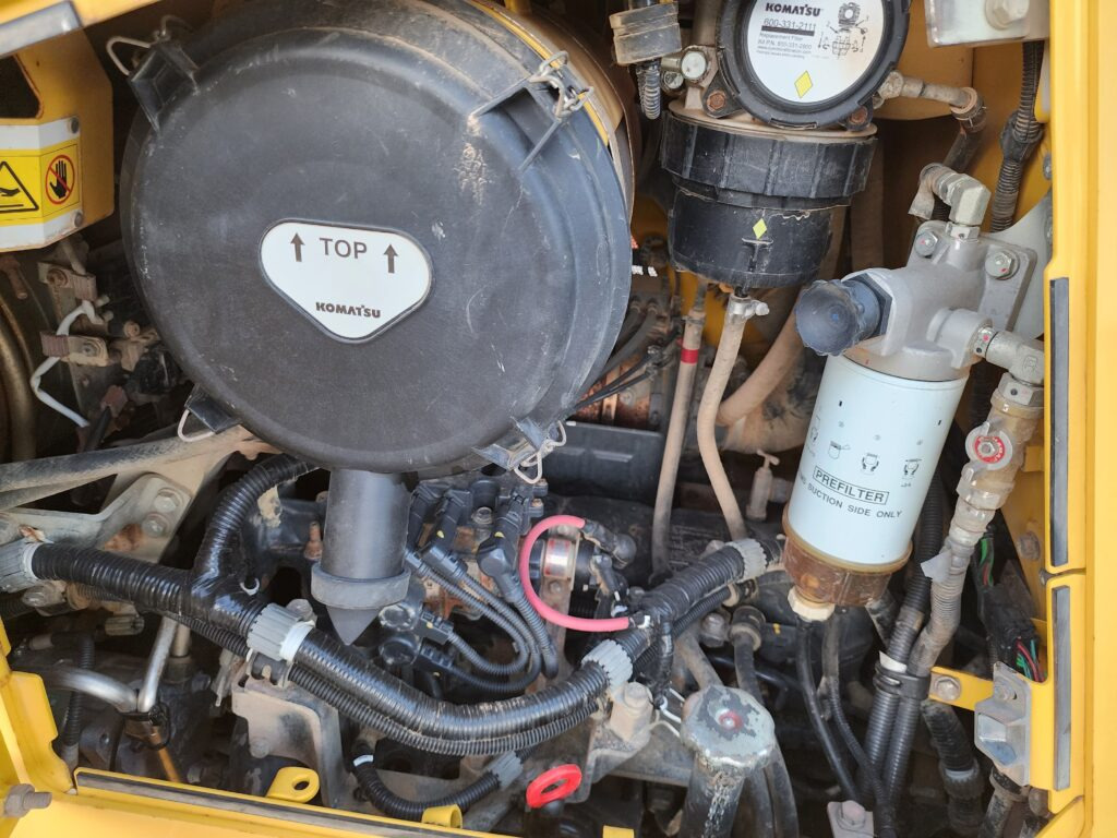 CAT 279D3 ALTO CAUDAL - Мини-погрузчик с бортовым поворотом: фото 5 CAT 279D3 ALTO CAUDAL - Мини-погрузчик с бортовым поворотом: фото 5