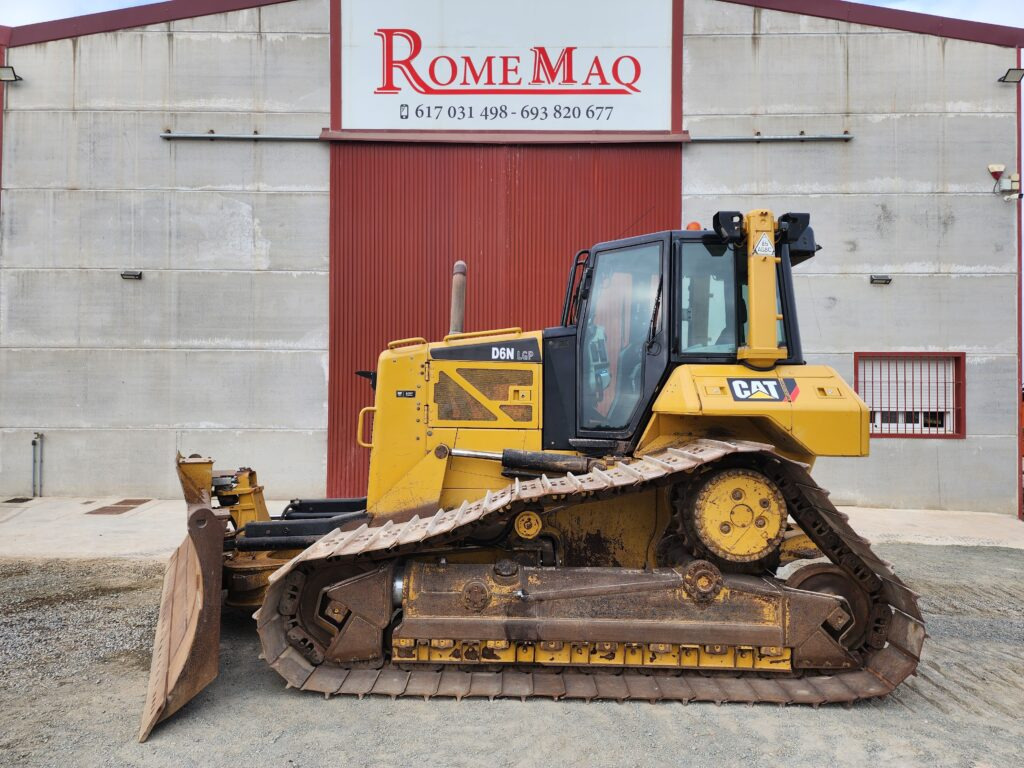 CAT D6N LGP - Бульдозер: фото 1 CAT D6N LGP - Бульдозер: фото 1